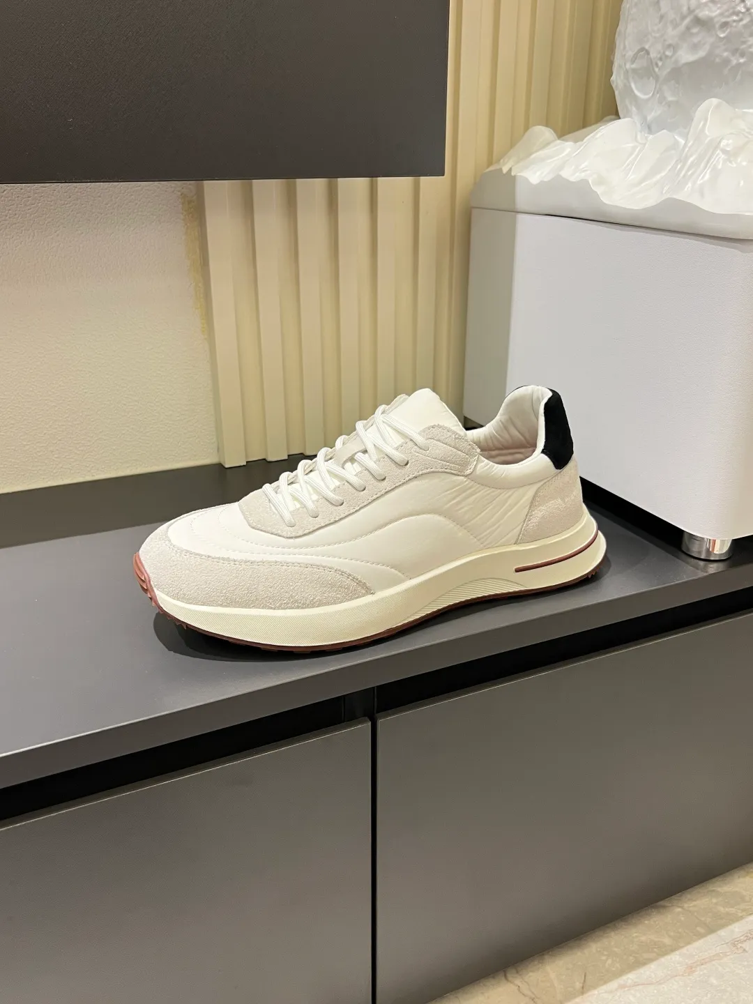Men's men's shoes 💰p480 Loro men's shoes 💰piana niche classic jogging shoes, men's lace-up casual shoes and sneakers, high-quality lightweight and comfortable fabrics, suitable for outdoor leisure, the color scheme is young and energetic, and it looks great with sportswear or casual suits! Size: 38-44 (45 customized)
